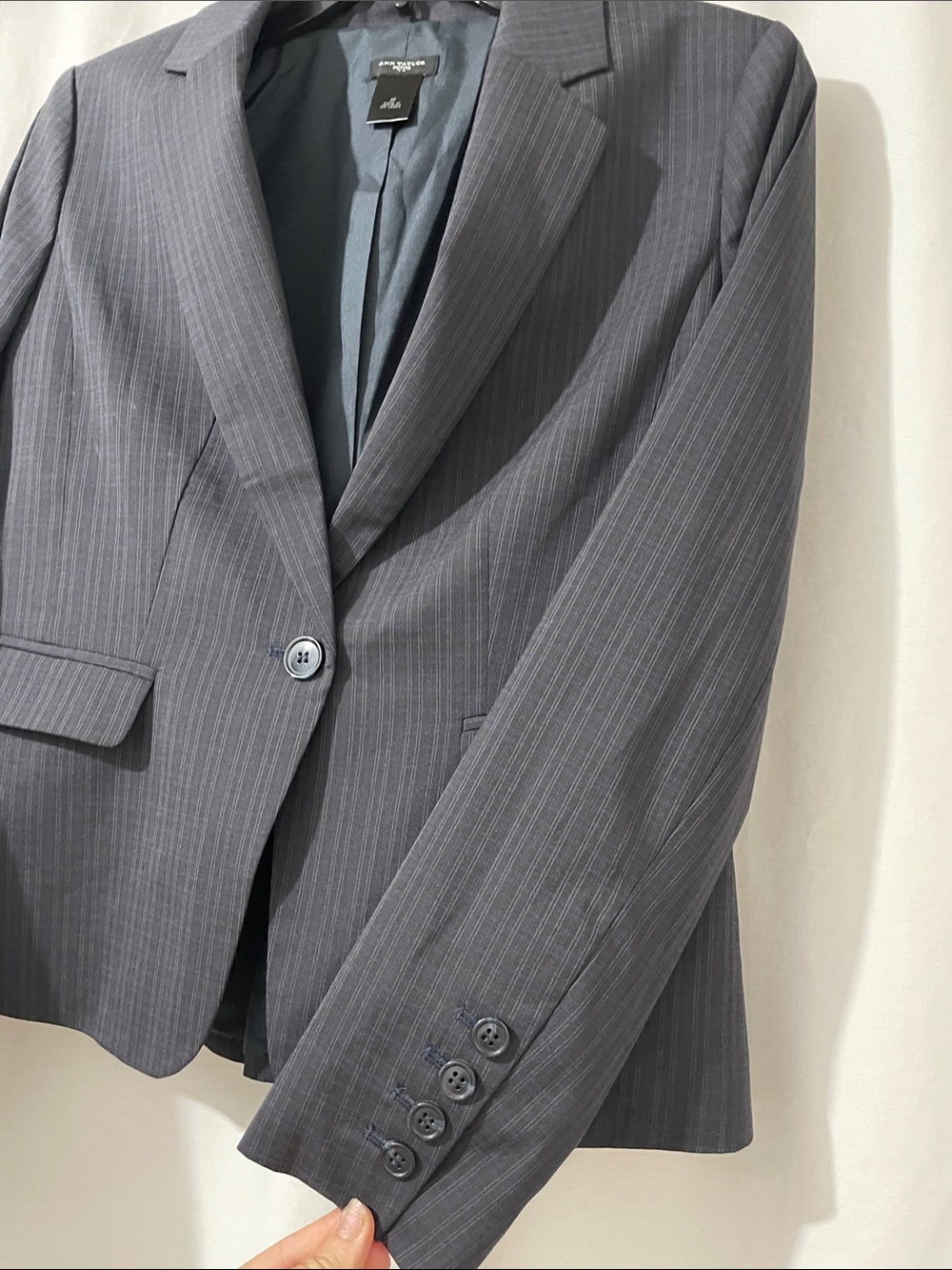 Ann Taylor Women's Navy Pinstripe Blazer - Picture 4 of 9